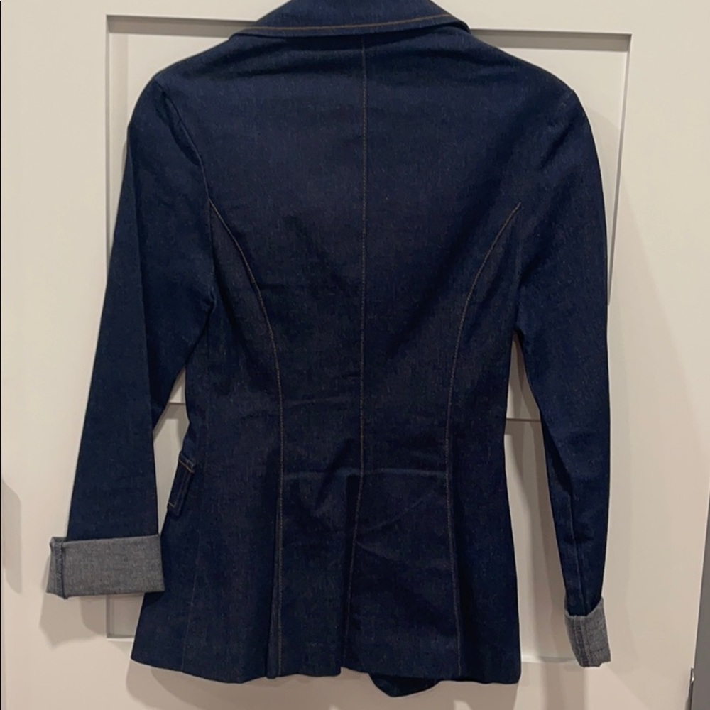 Jacket - Picture 5 of 6